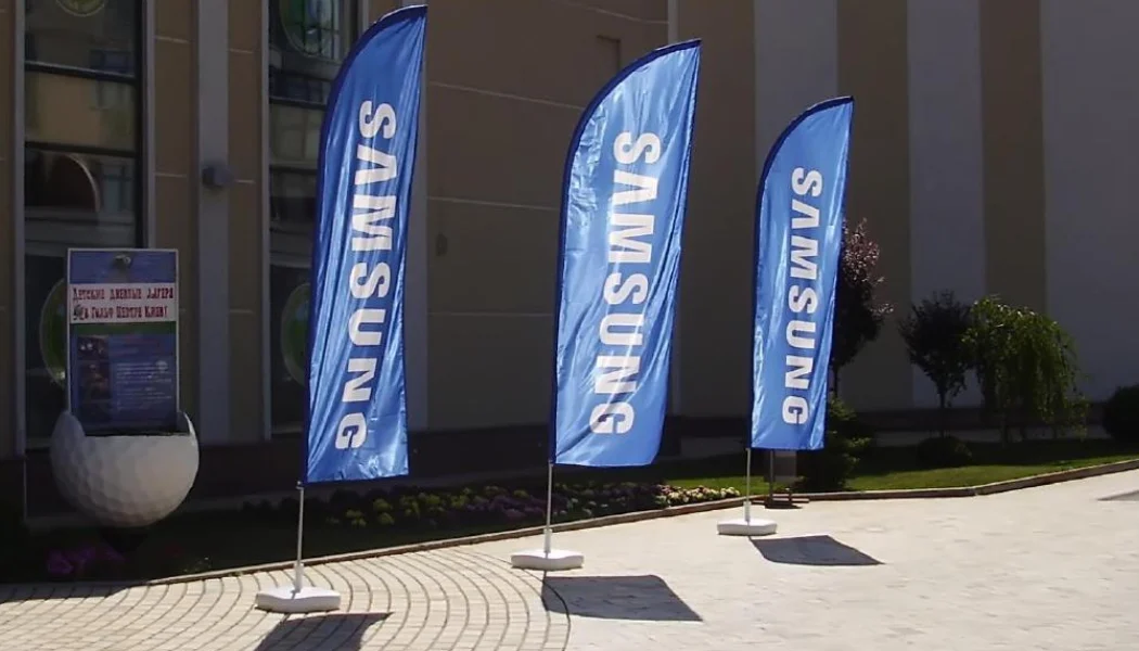 پرچم ساحلی تبلیغاتی